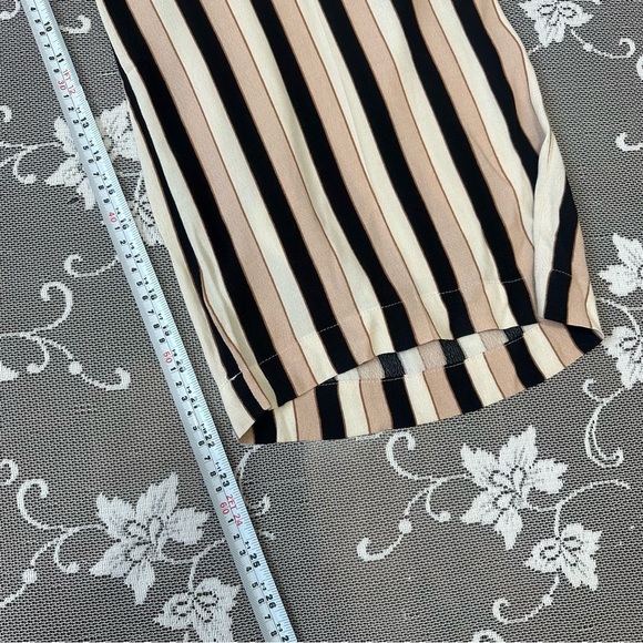 Aritzia Wilfred Faun Wide Leg Crop Pant Sz Small - Picture 8 of 9